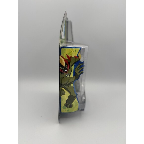 Ben 10 DNA Alien Heroes Swampfire - 2008 New In box - Picture 6 of 12